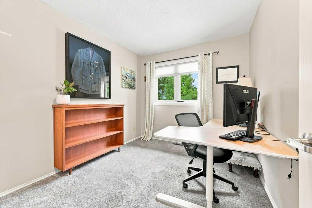 6 Varcourt Place NW
