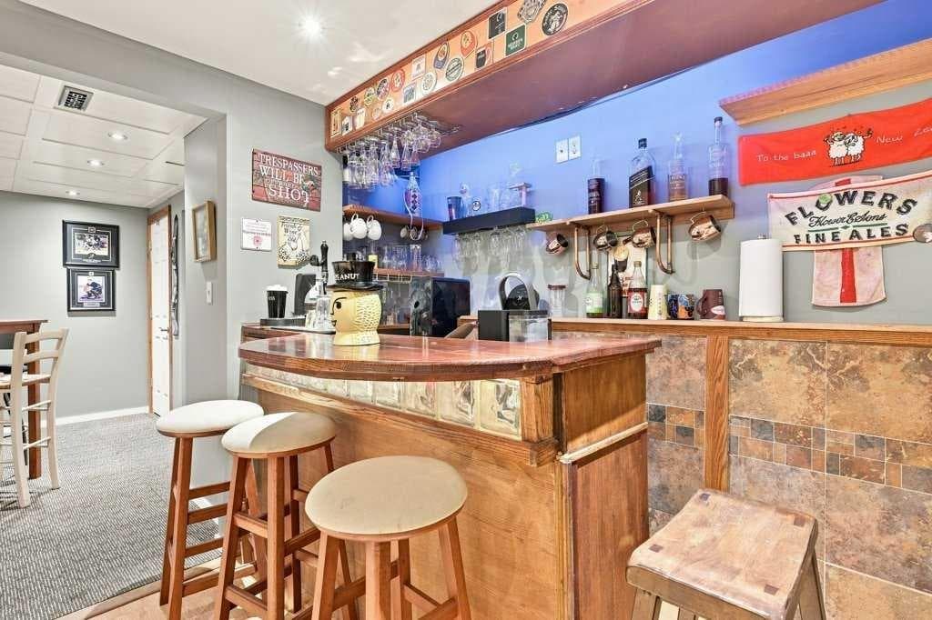 6 Varcourt Place NW