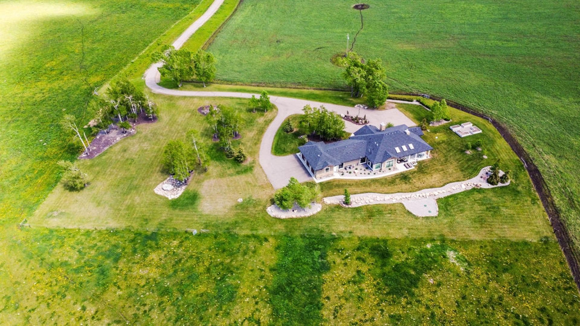 285065 Symons Valley Road 