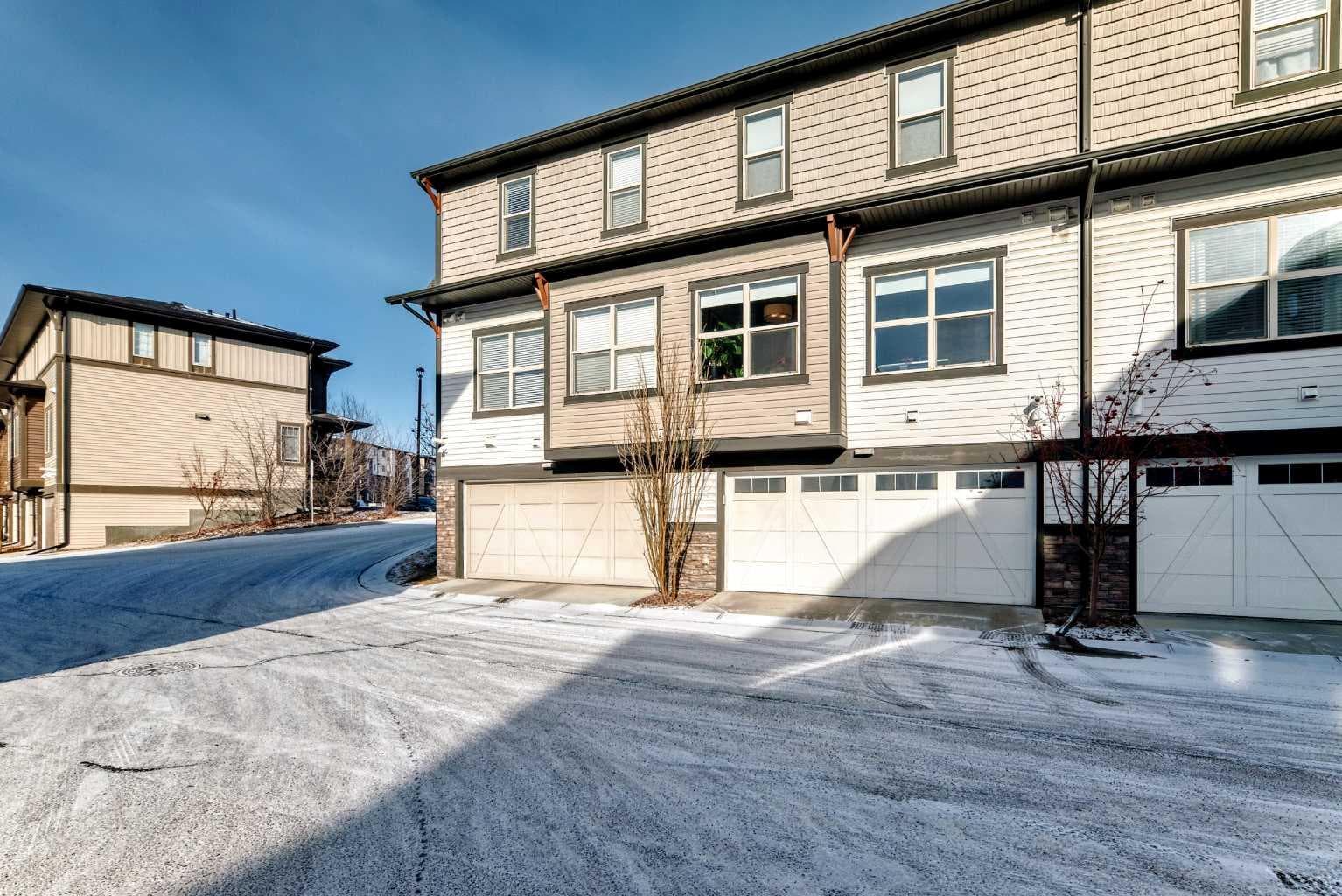 102, 32 Horseshoe Crescent 