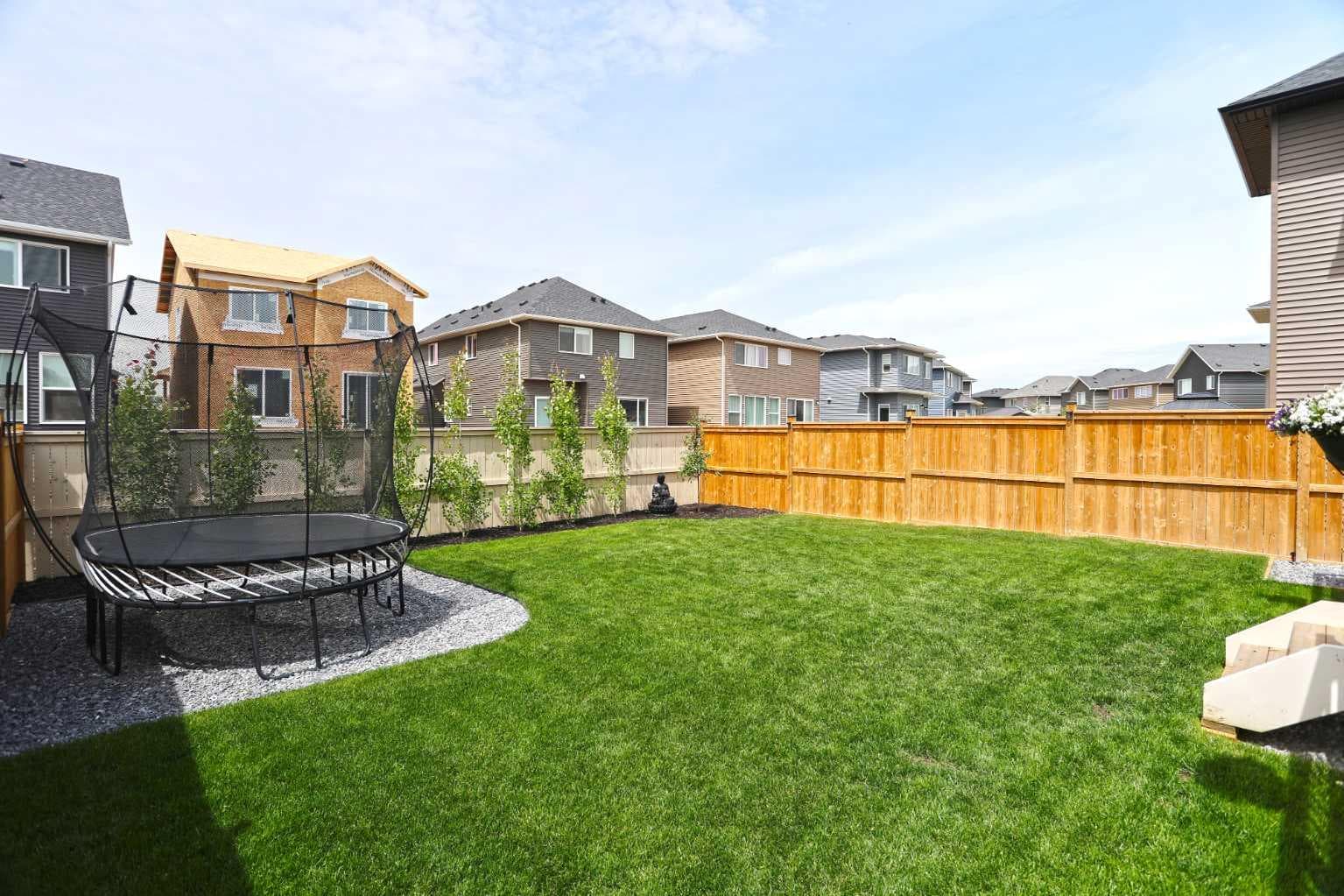 553 Baywater Manor SW