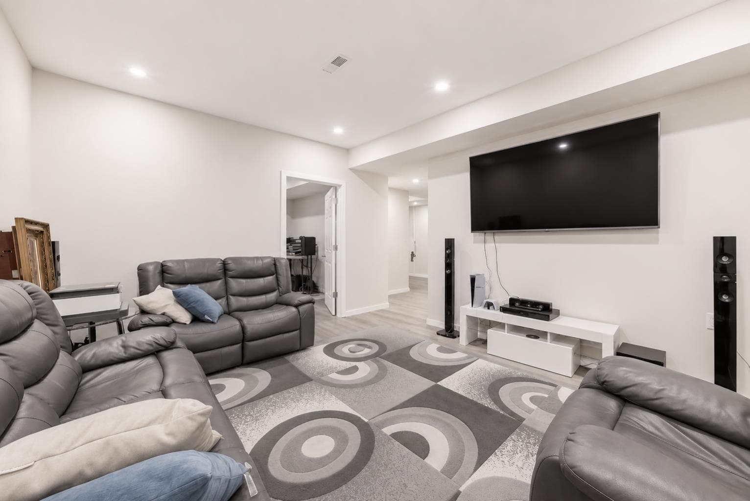 199 Kinniburgh Road 