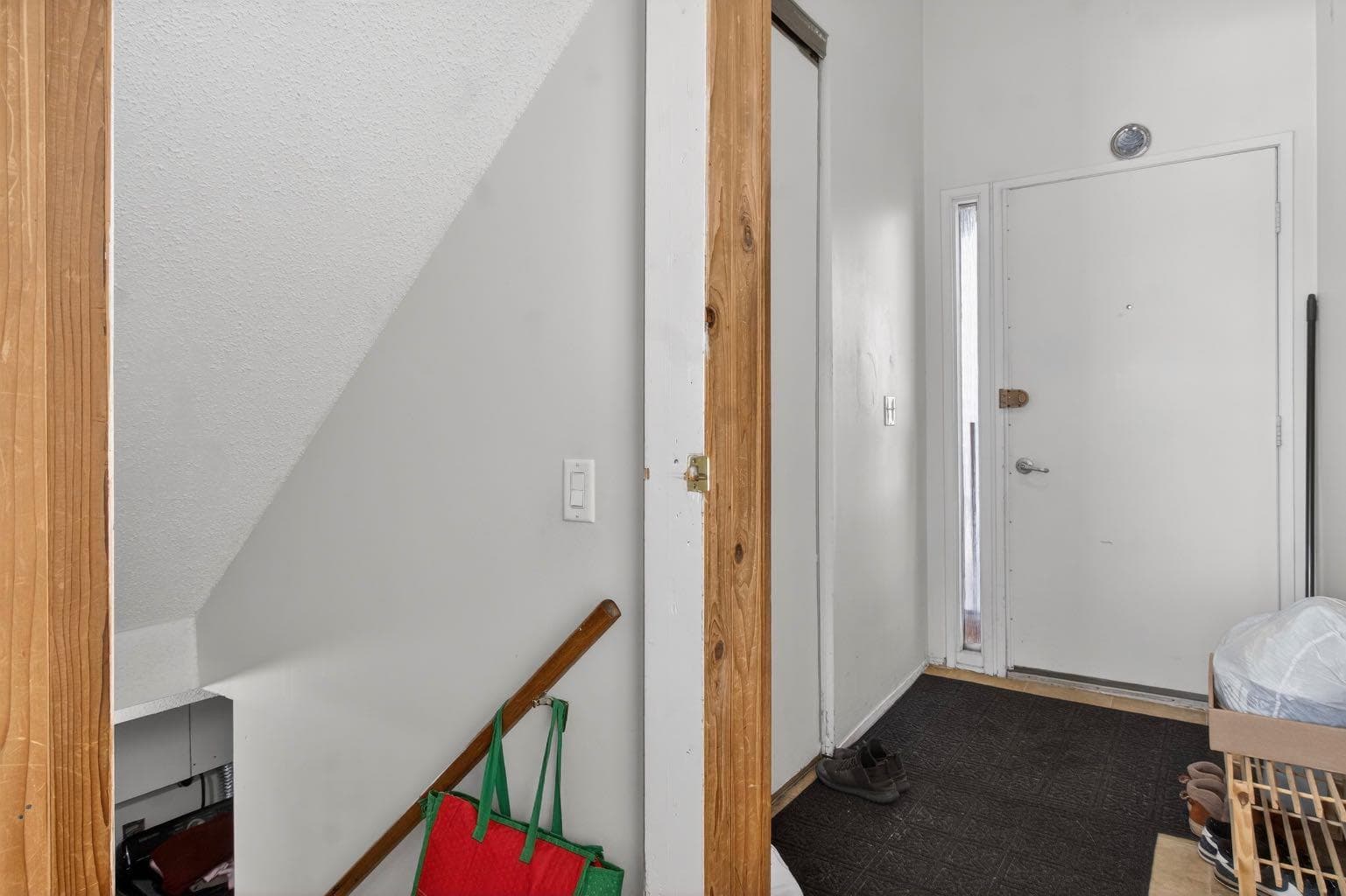 31 Templeby Way NE