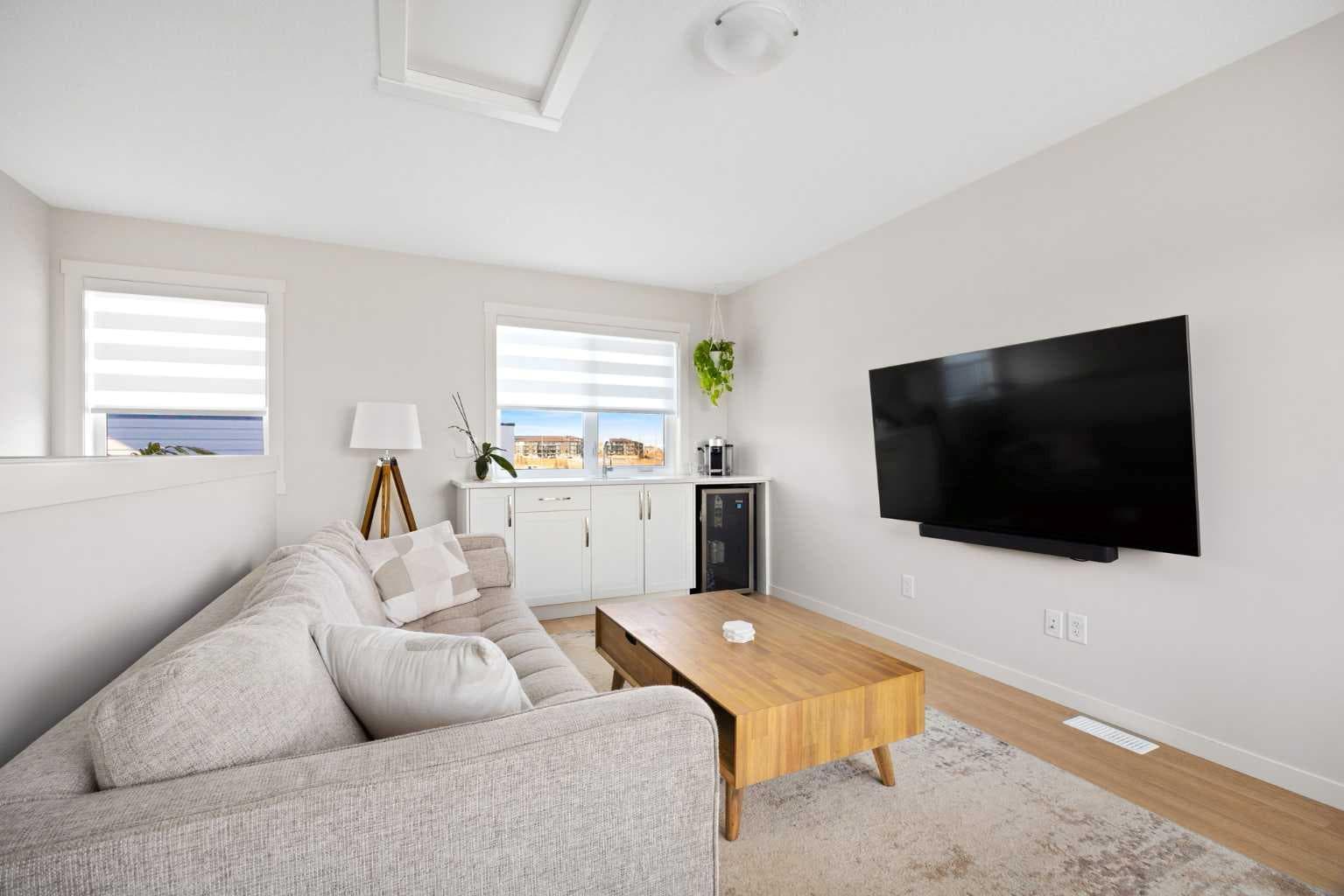 403, 474 Seton Circle SE