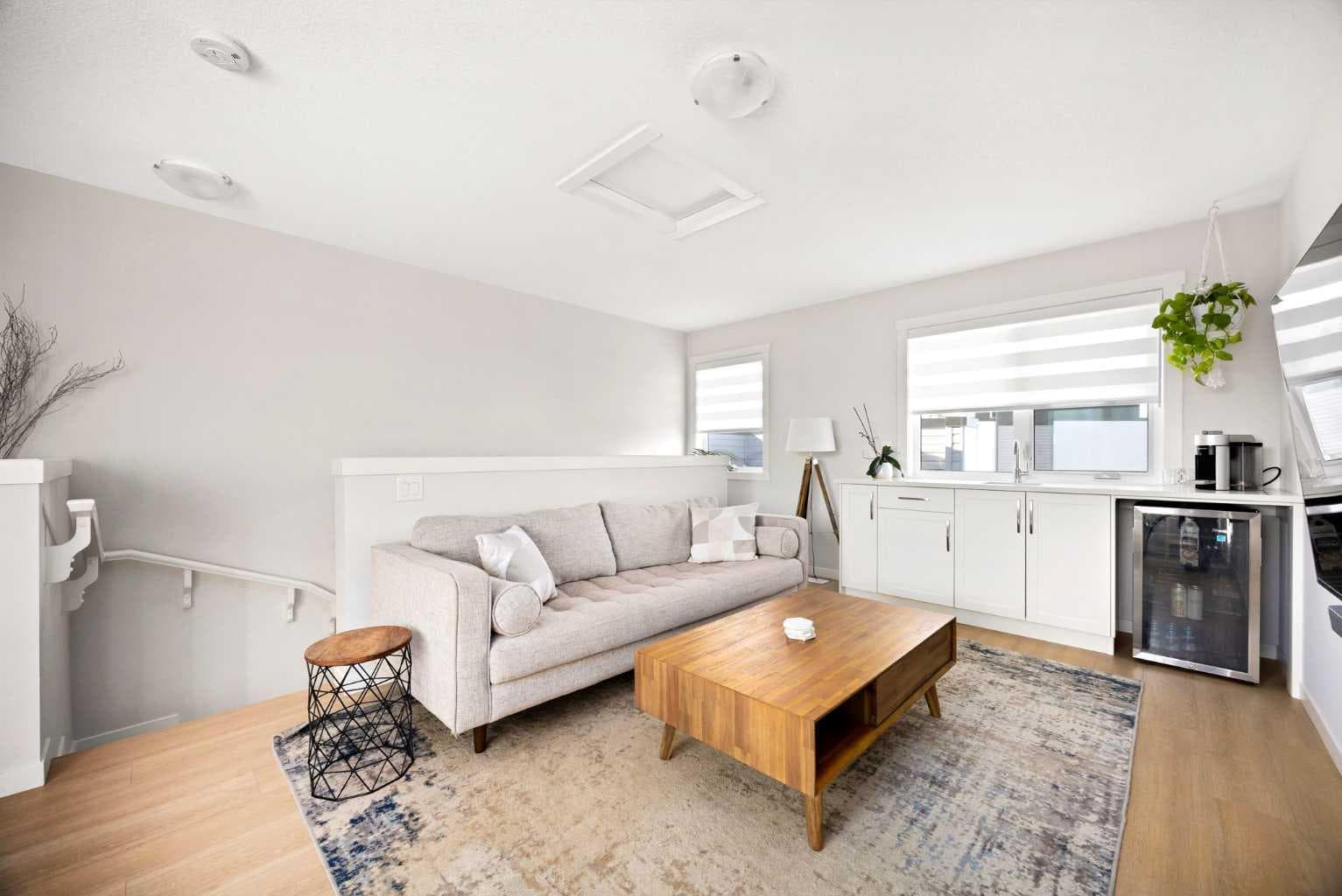 403, 474 Seton Circle SE