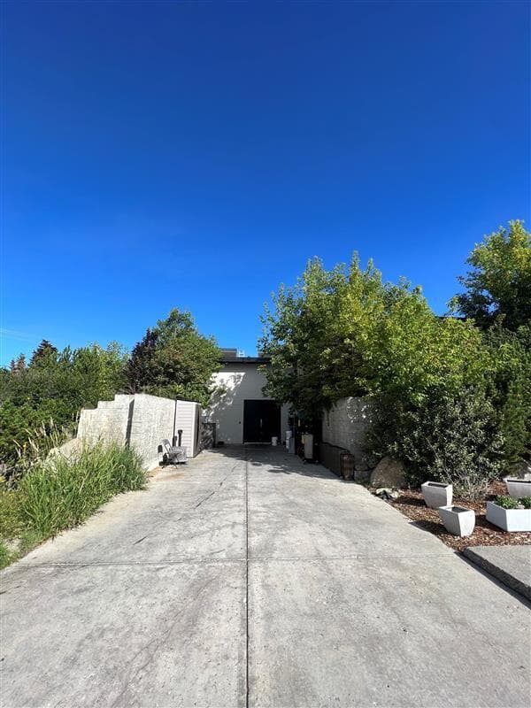 254028 Bearspaw Road 