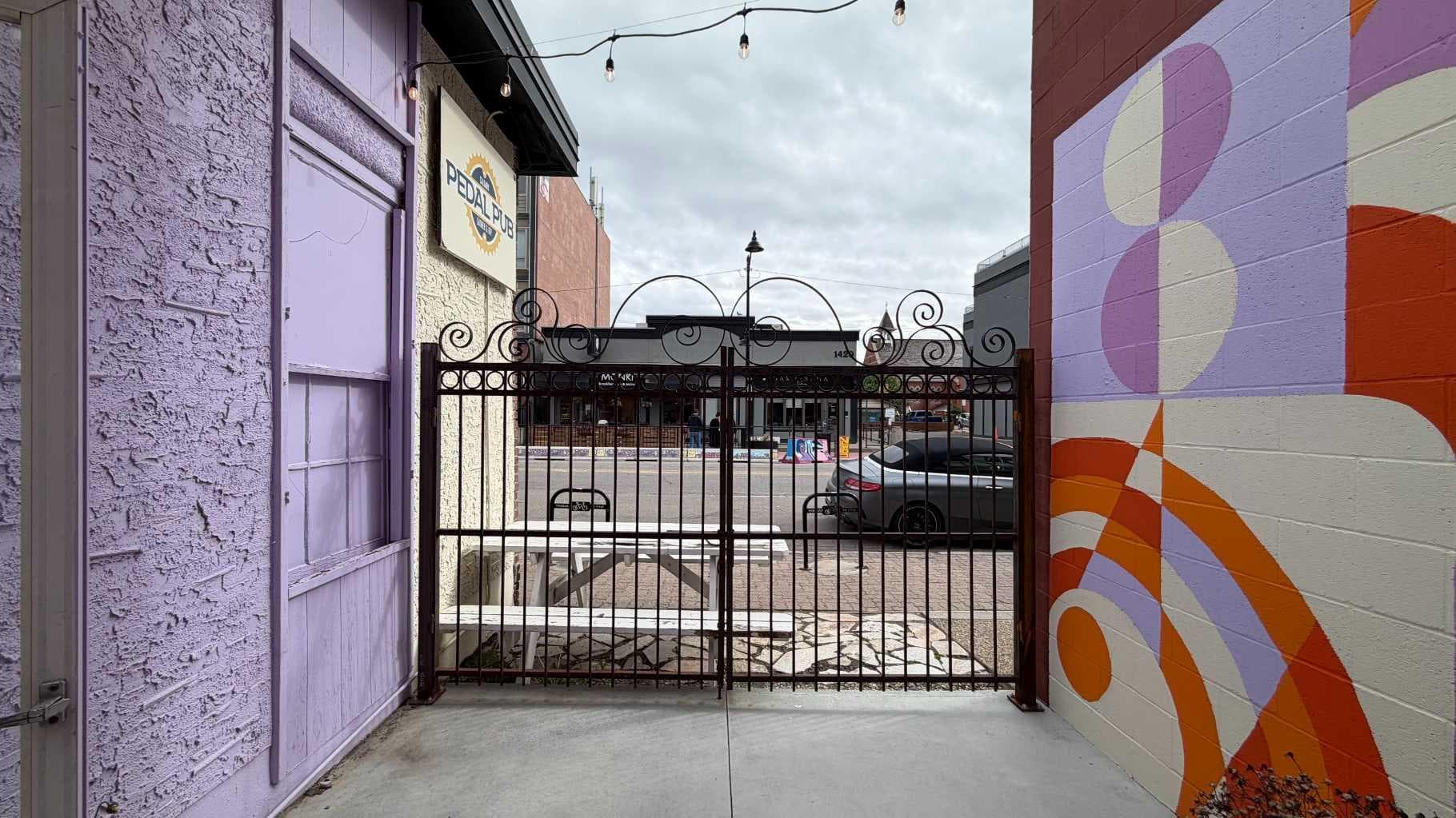 1415 & 1417 9 Avenue SE