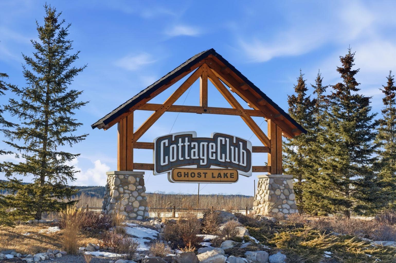 212 Cottageclub Crescent 