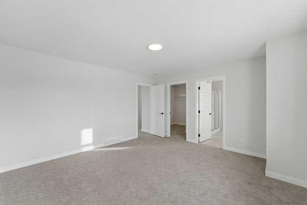 213 Bayview Park SW