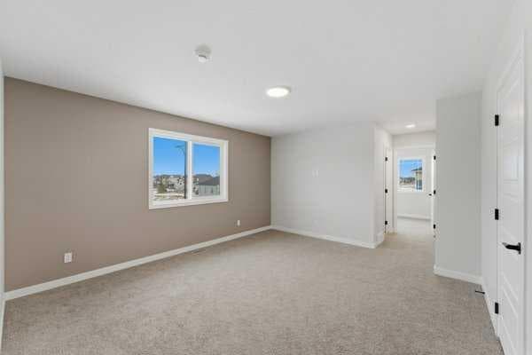 213 Bayview Park SW