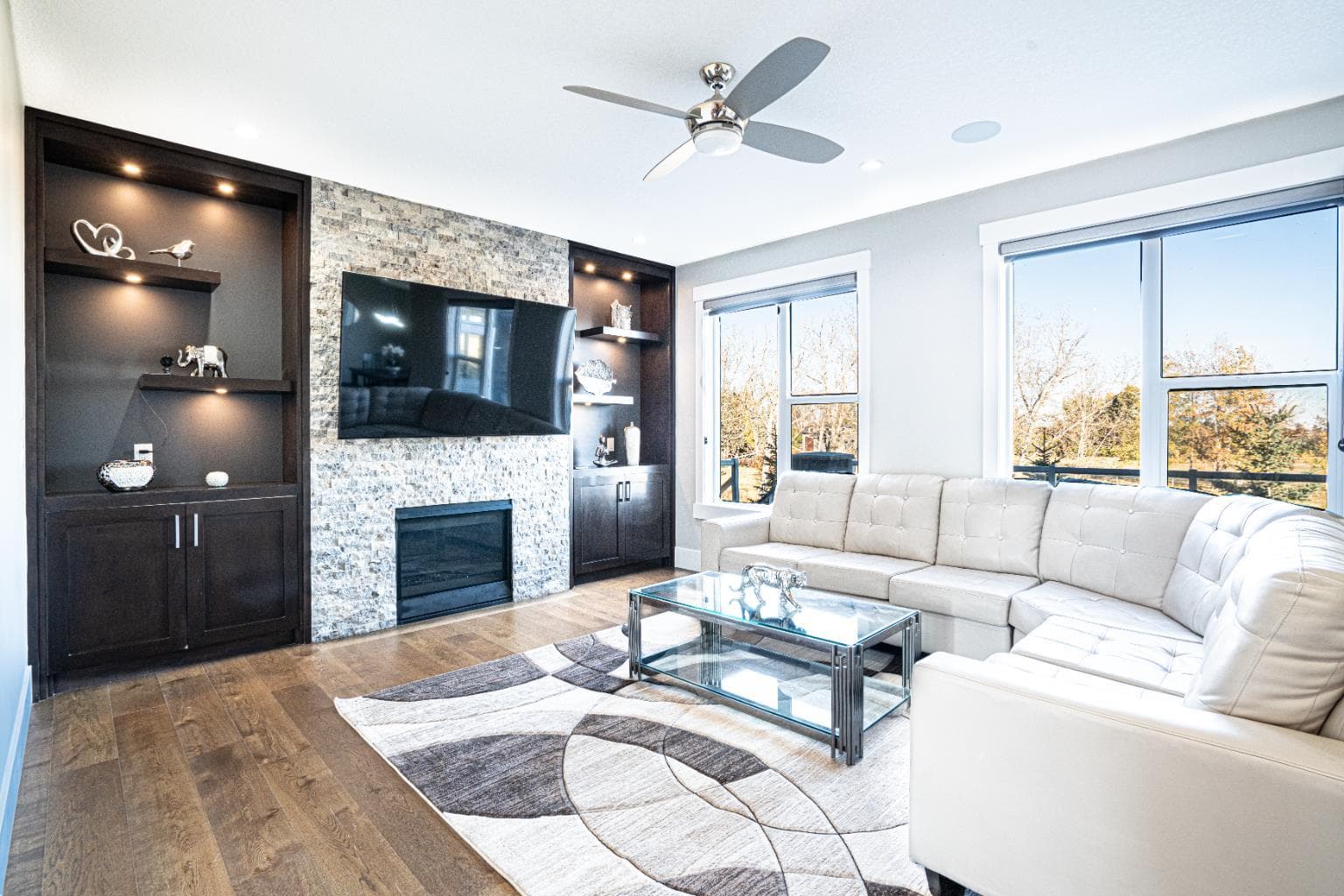 321 Kinniburgh Cove 