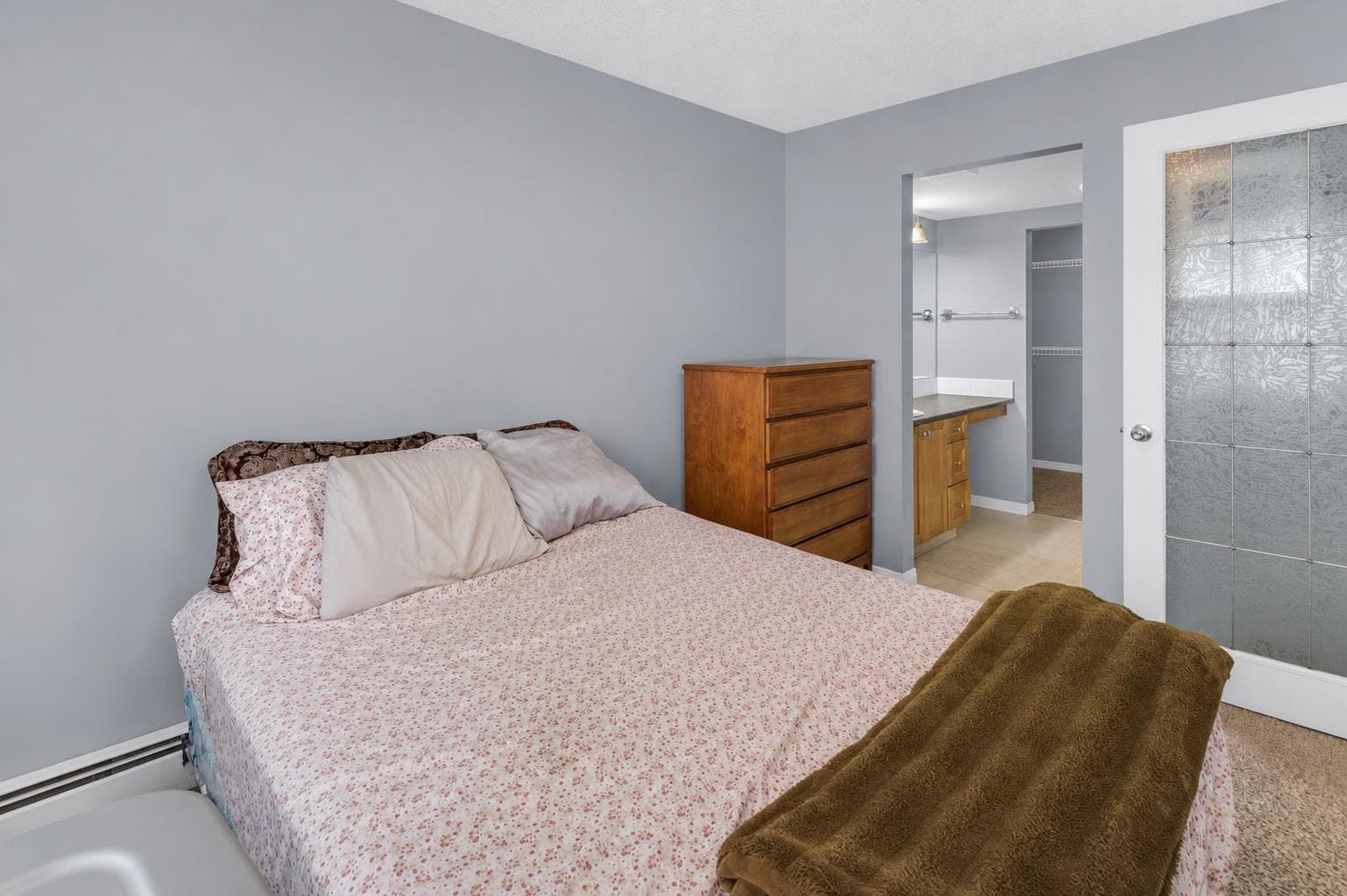203, 345 Rocky Vista Park NW