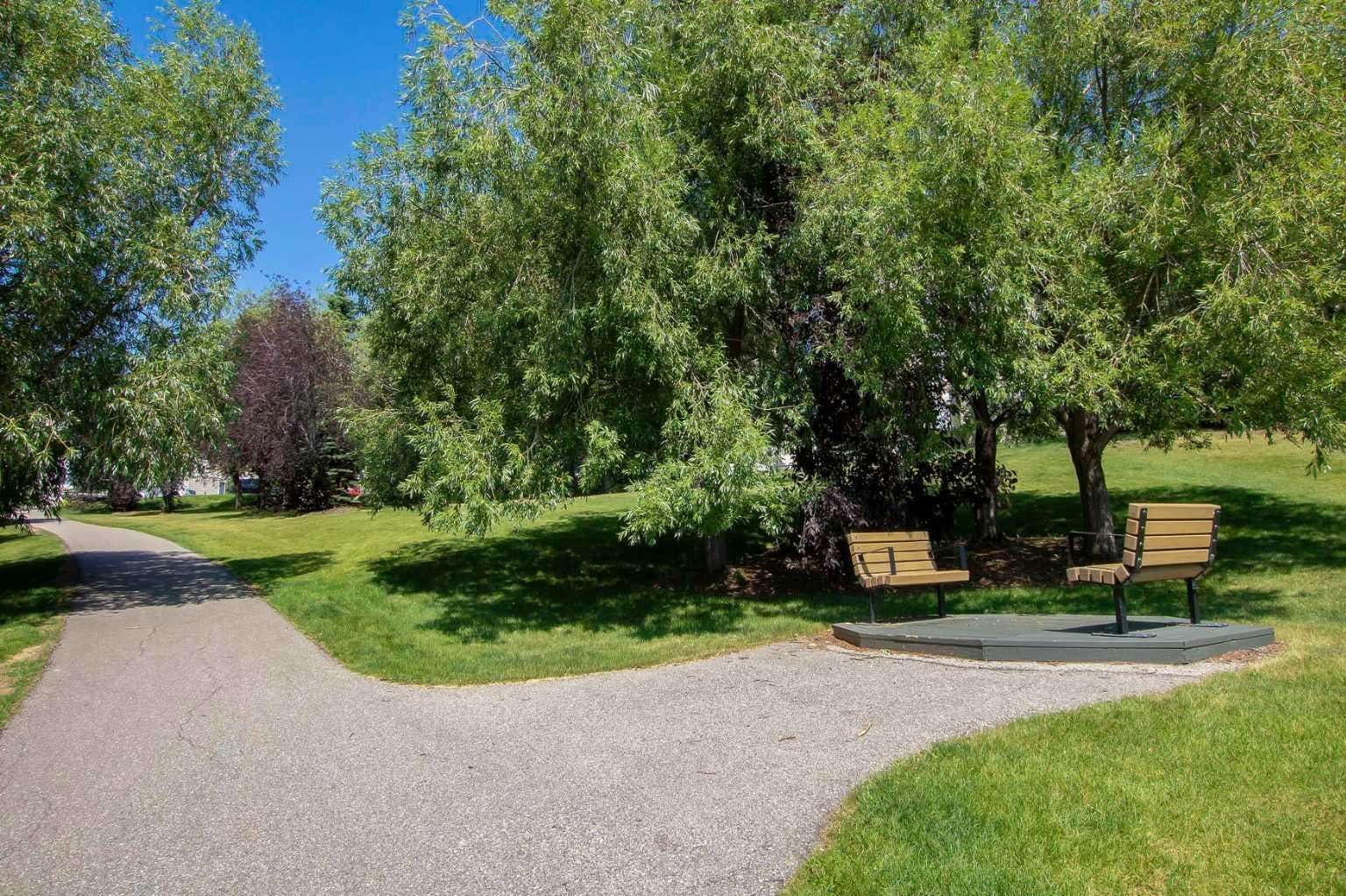 203, 345 Rocky Vista Park NW
