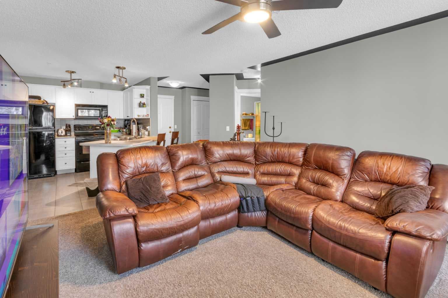 203, 345 Rocky Vista Park NW