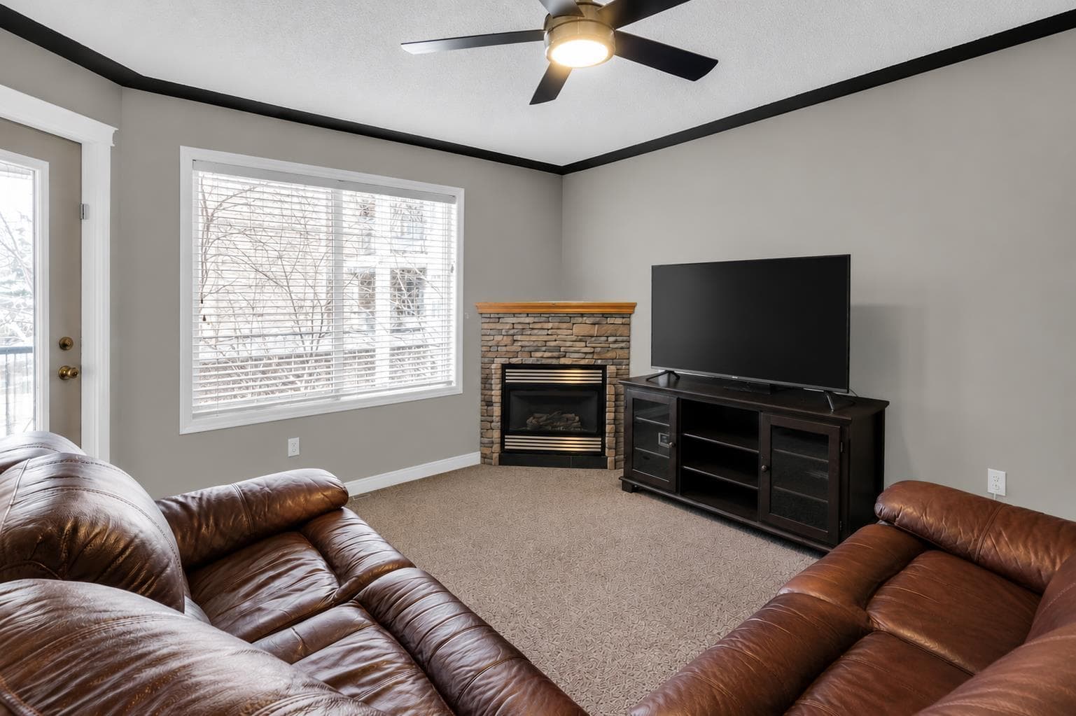 203, 345 Rocky Vista Park NW