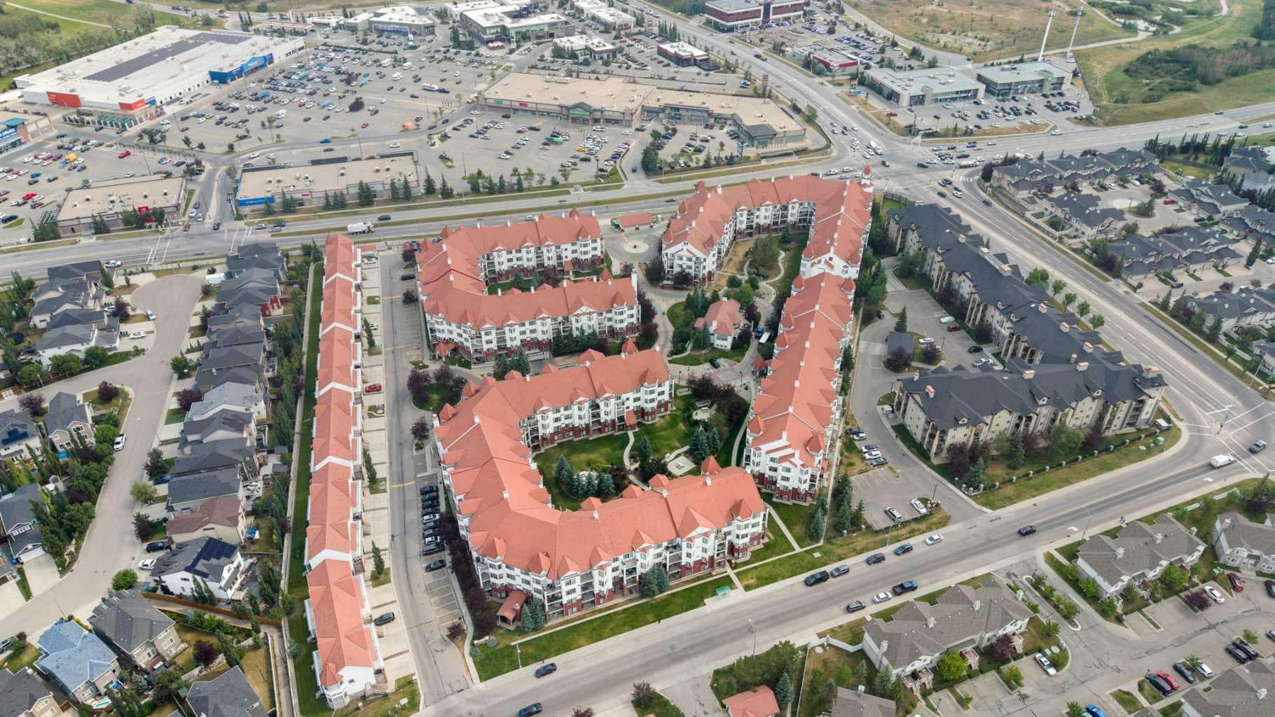 227, 60 Royal Oak Plaza NW