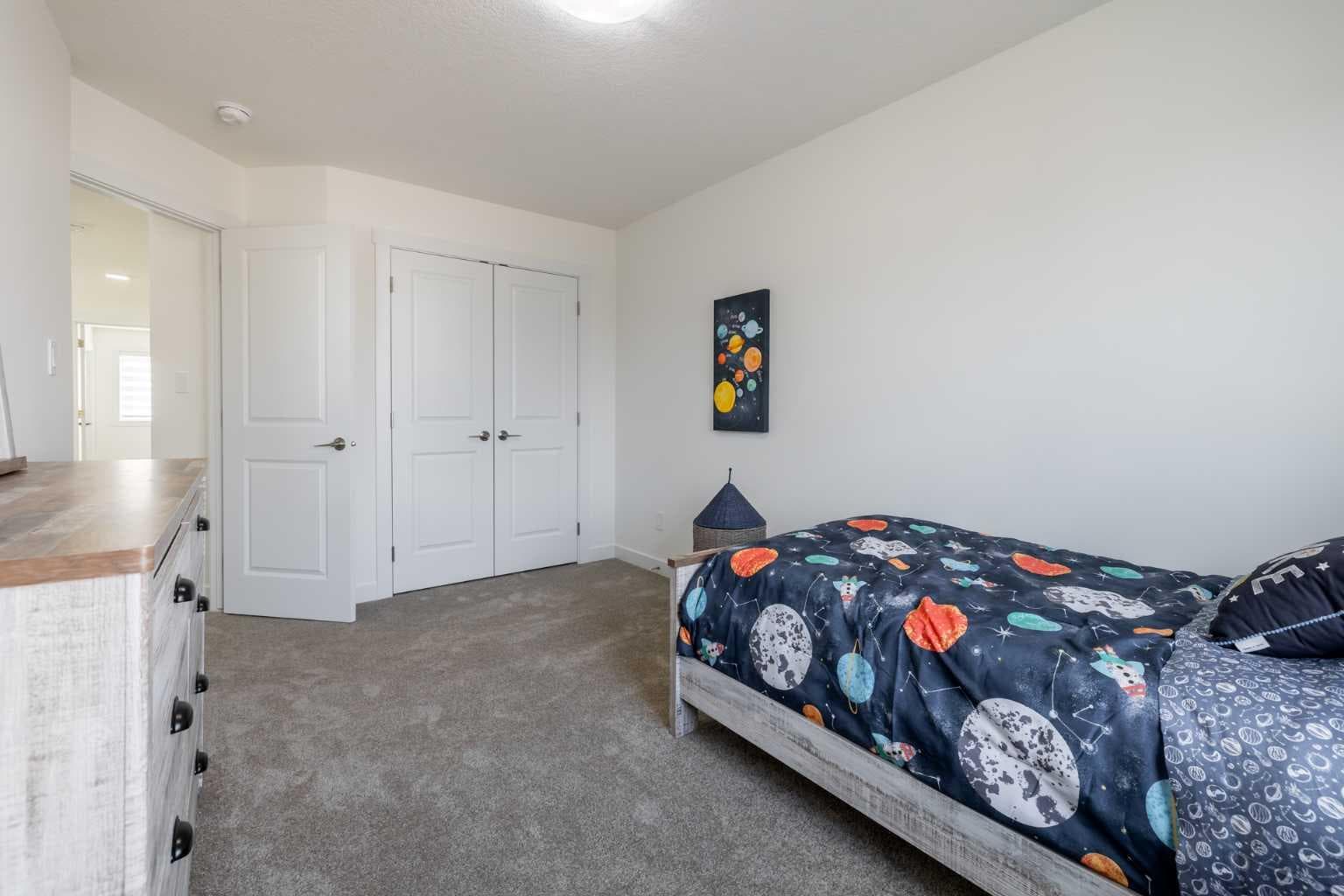 709 Clearview Green 