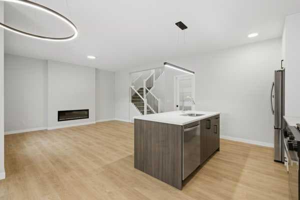9 Bayview Mews SW
