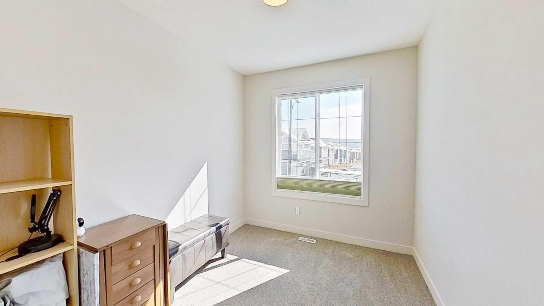 163 Sundown Crescent 