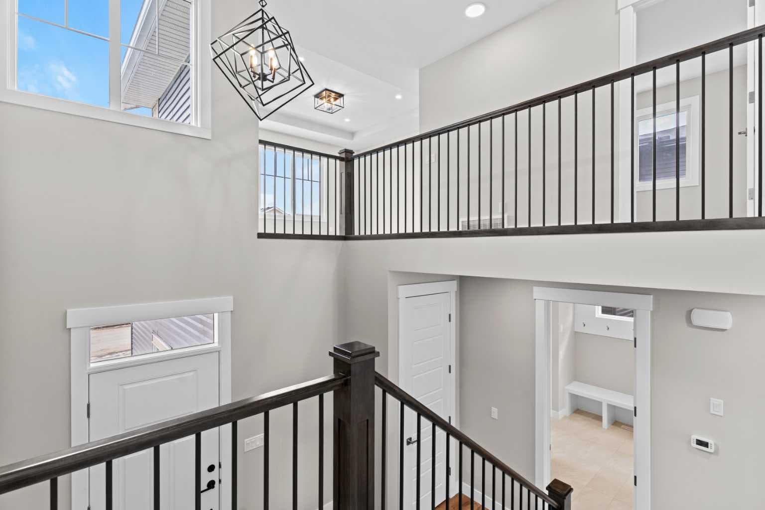 160 Vantage Drive 
