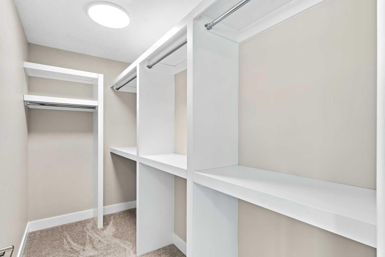160 Vantage Drive 