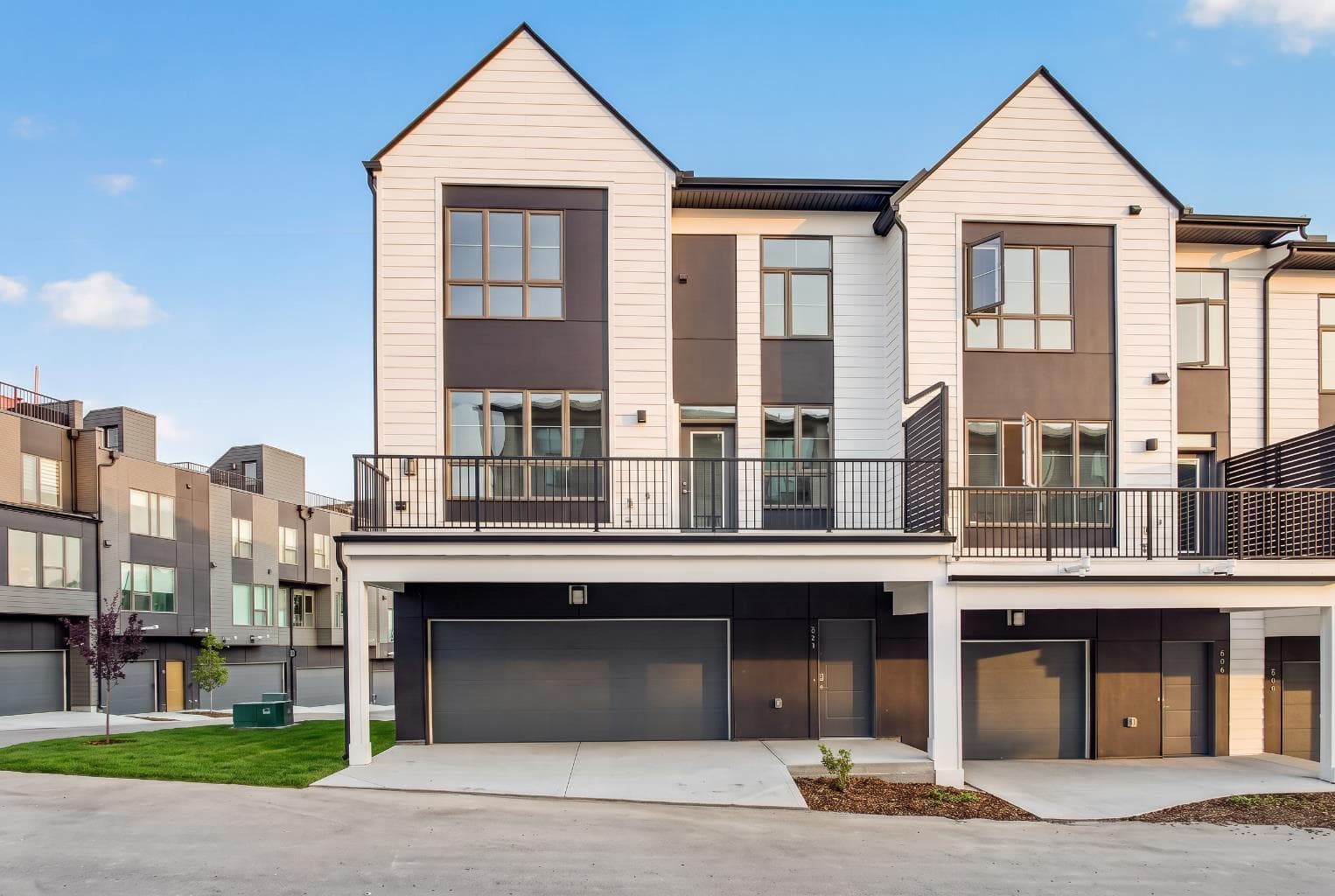 604 Sovereign Common SW