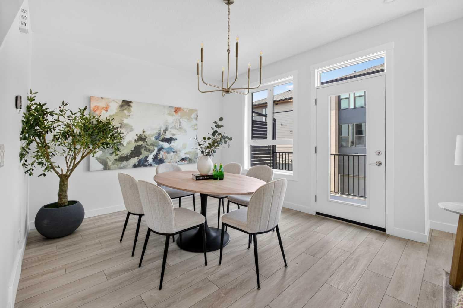 604 Sovereign Common SW
