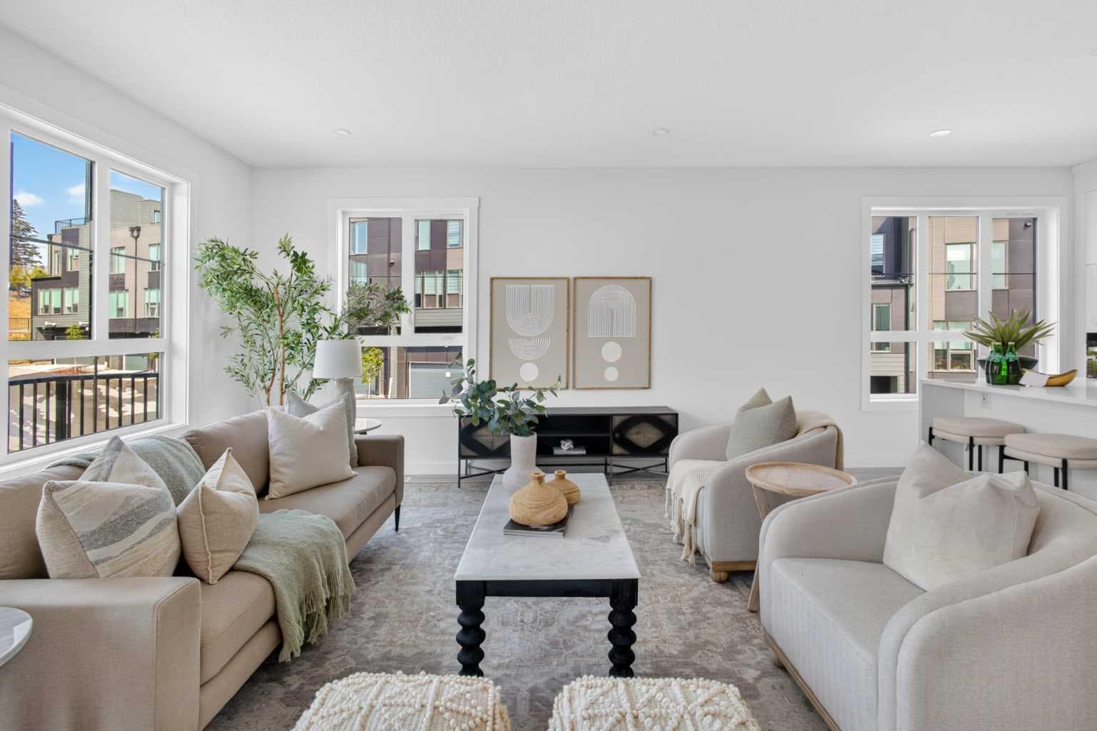604 Sovereign Common SW