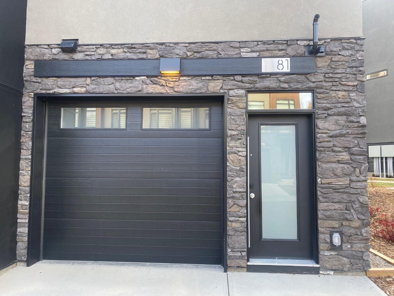 81 Royal Elm Green NW