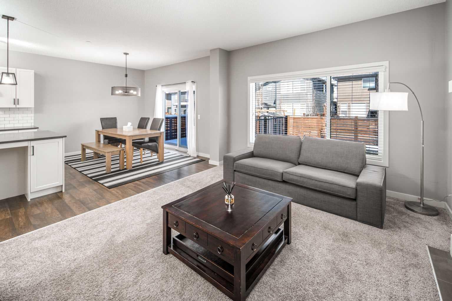 80 Howse Manor NE