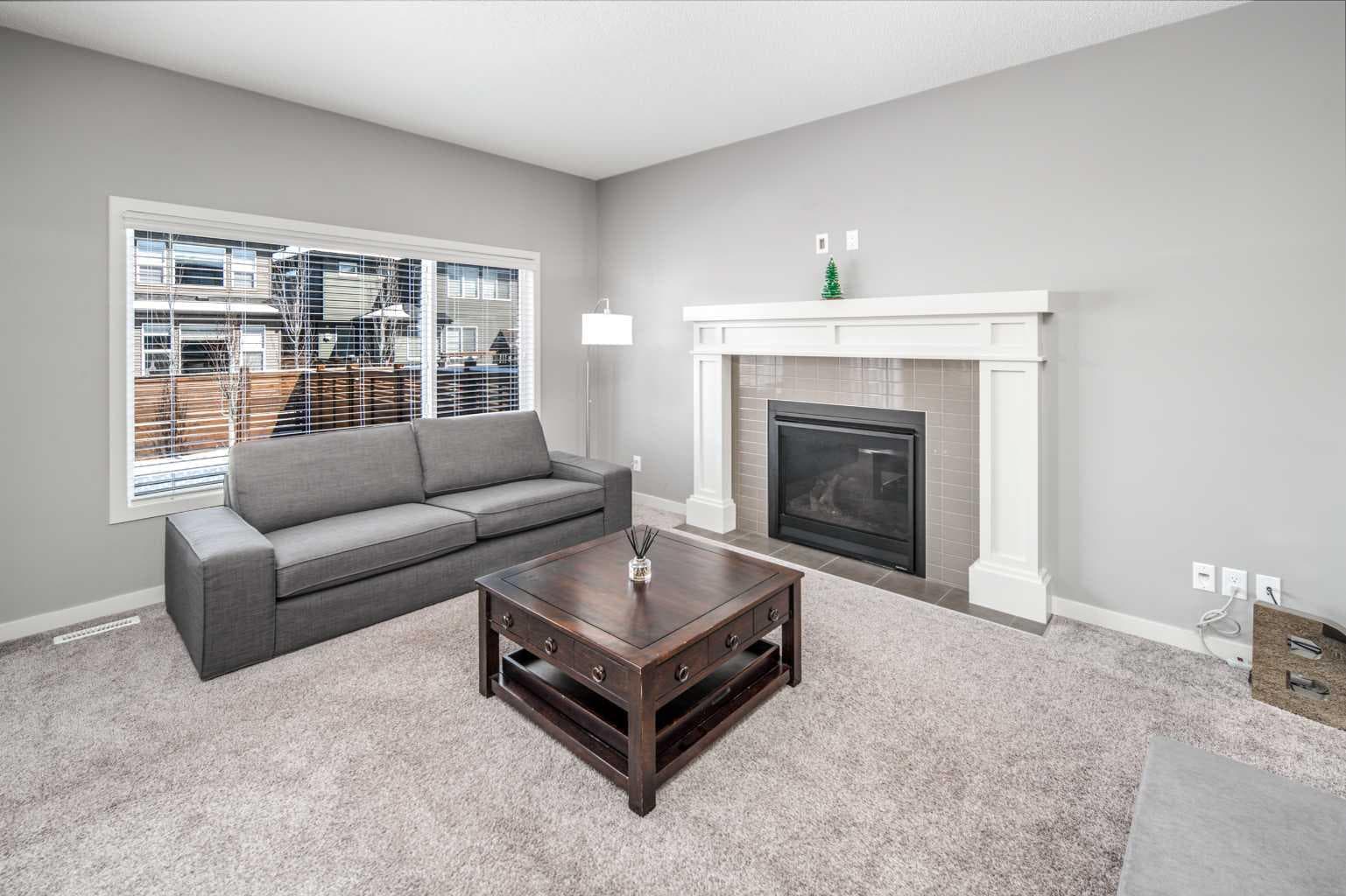 80 Howse Manor NE