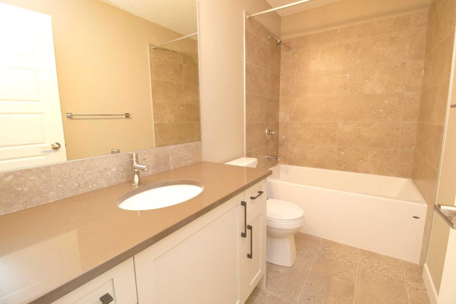 115 Sundown Crescent 