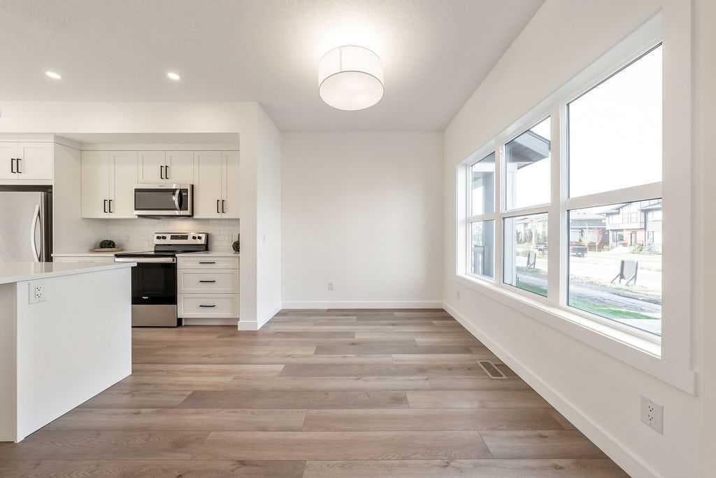 905, 525 River Heights Drive 