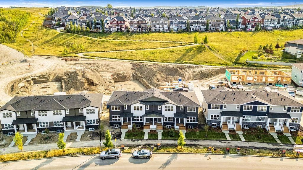 905, 525 River Heights Drive 