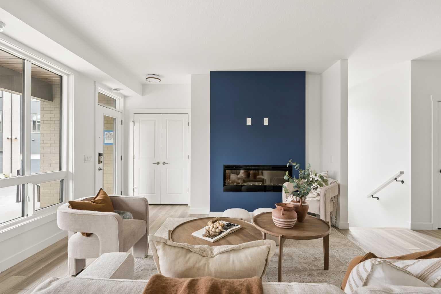 605 Sovereign Common SW