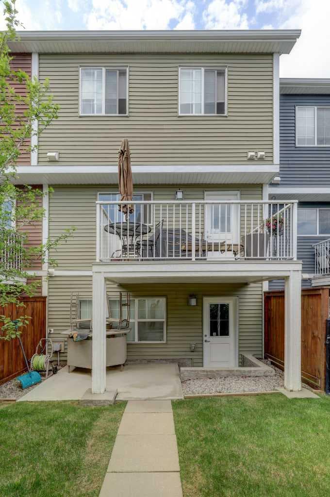 115 Baysprings Terrace SW