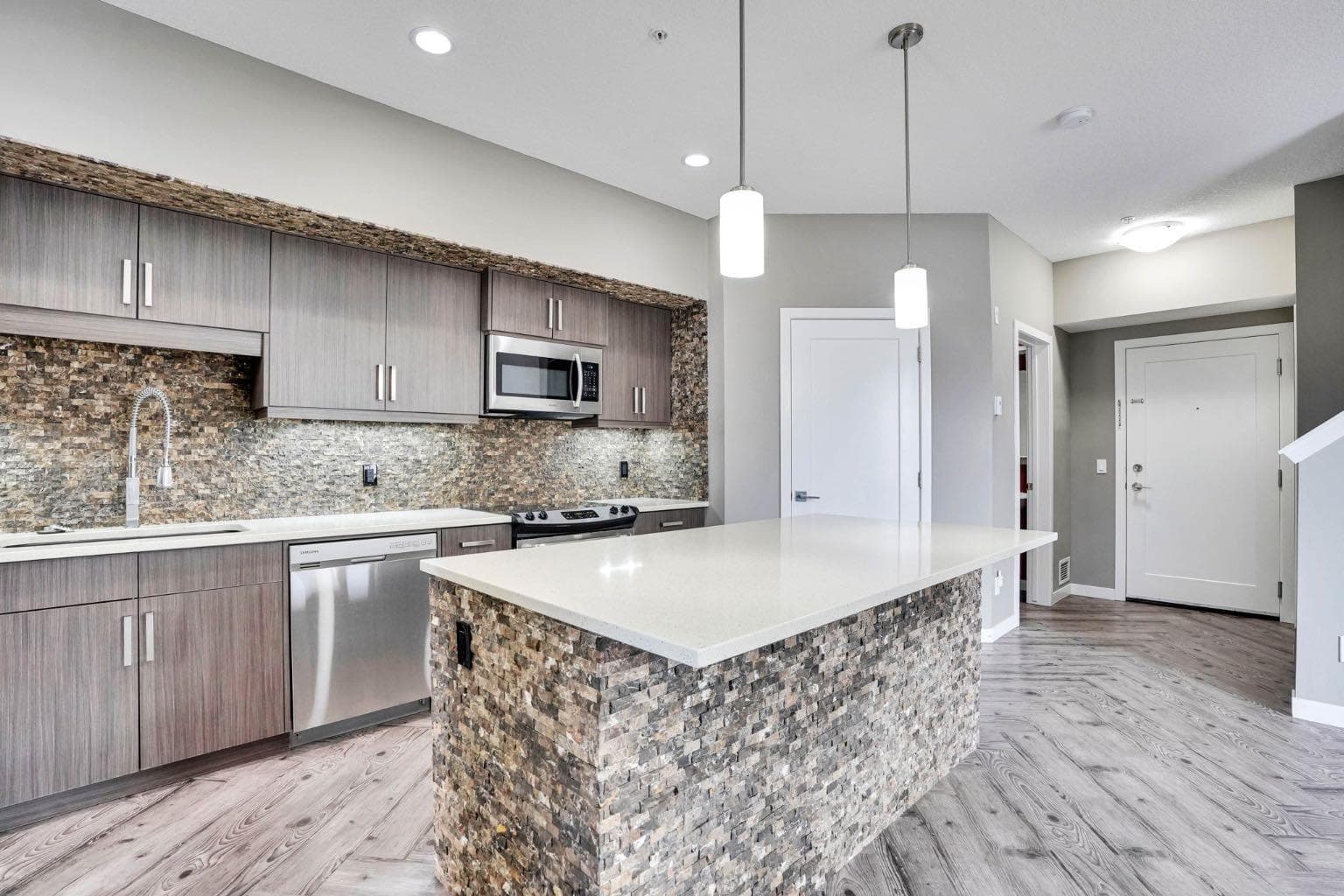 228, 10 Westpark Link SW