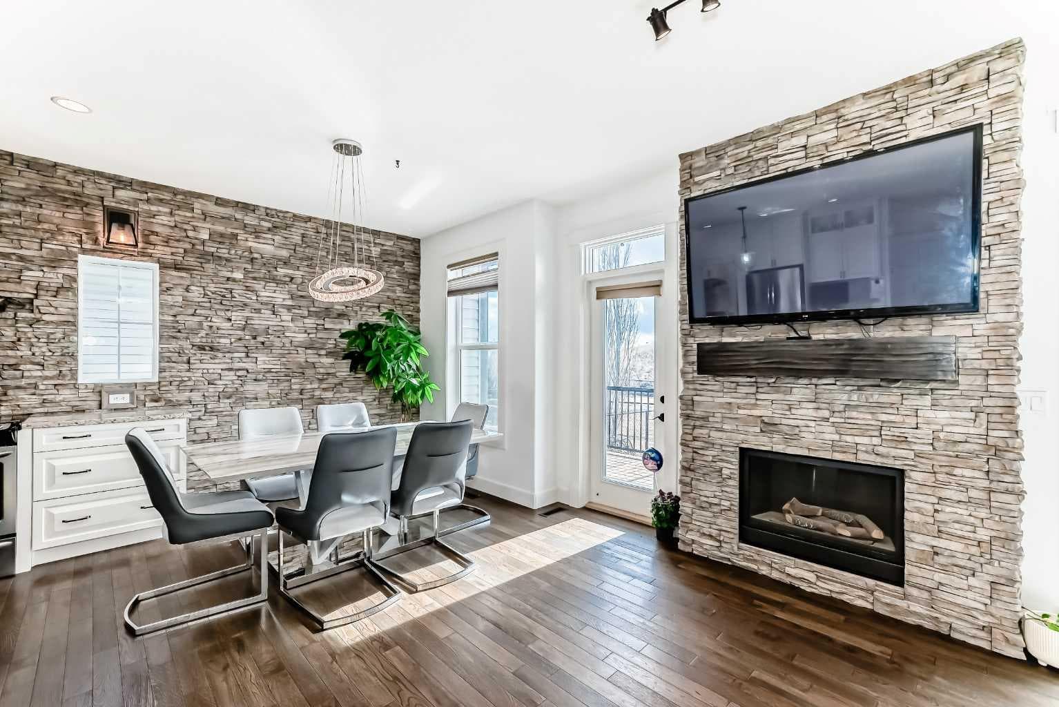 322 Reunion Green NW