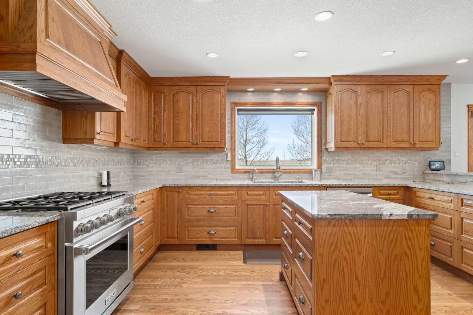 291055 Township Road 290  