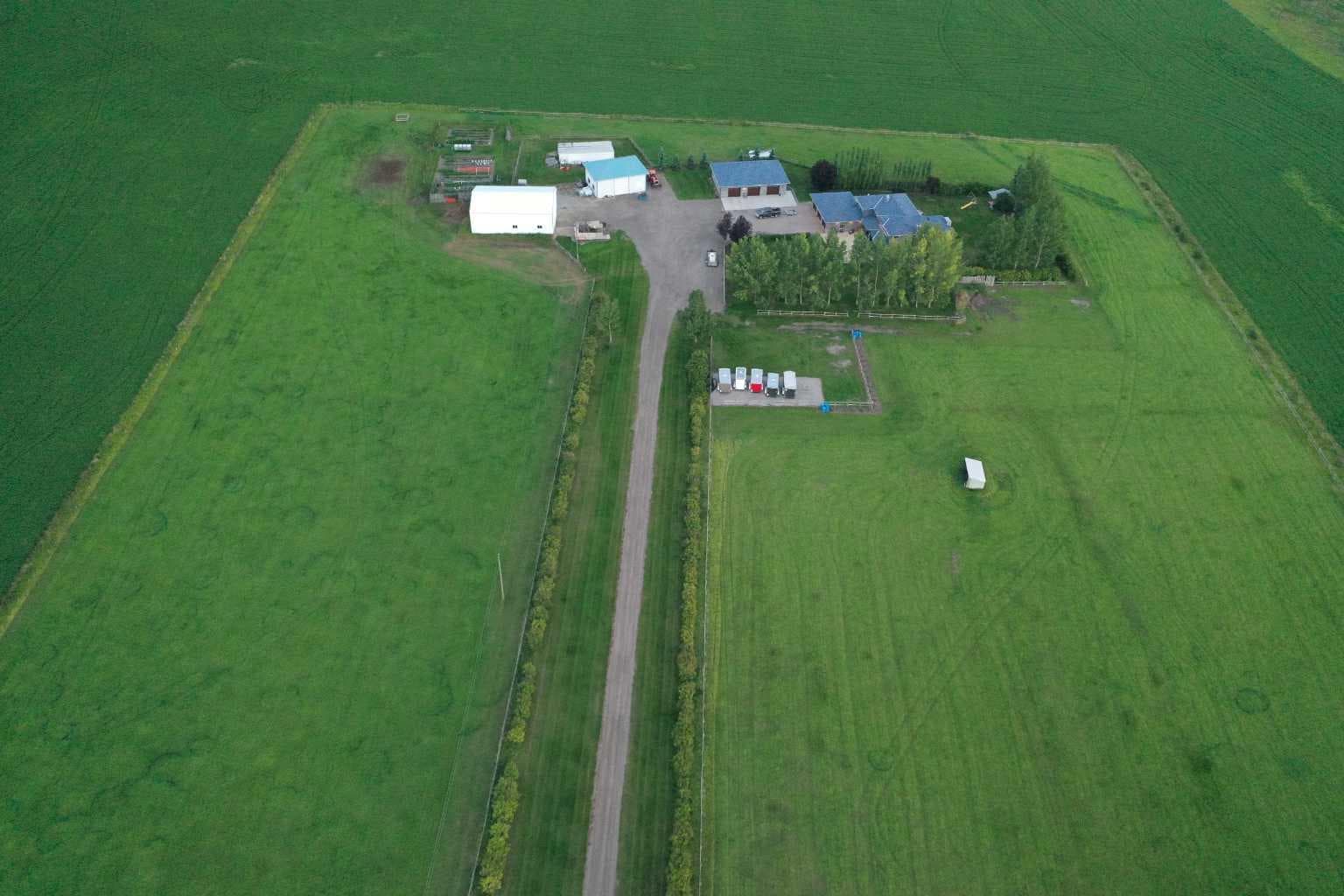 291055 Township Road 290  