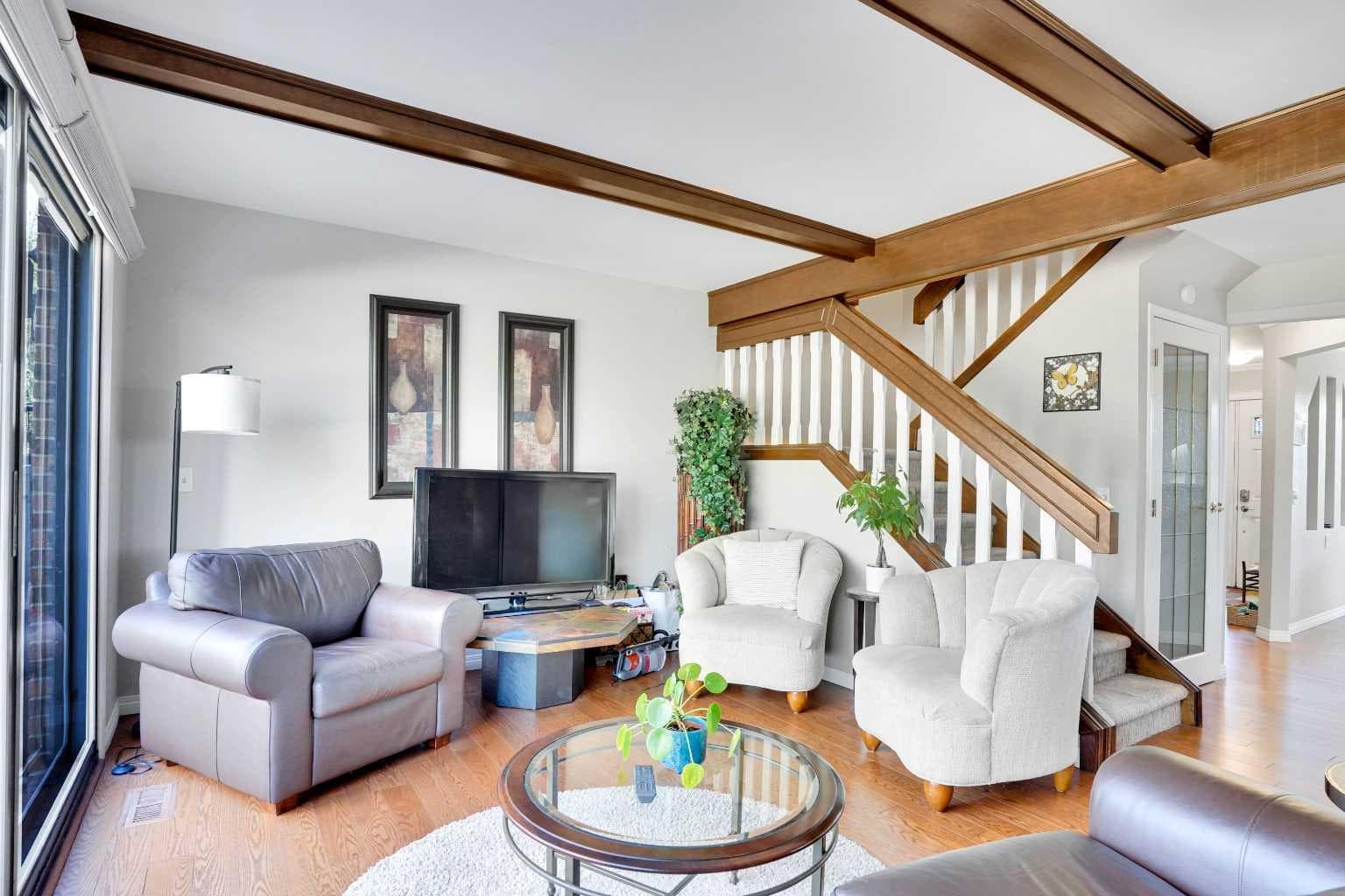 27, 10910 Bonaventure Drive SE
