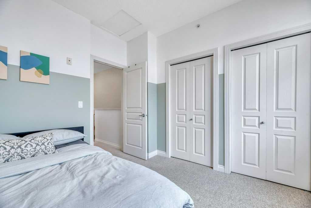 13, 148 Rockyledge View NW