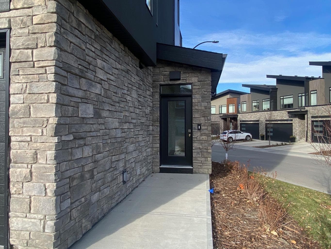 259 Royal Elm Road NW