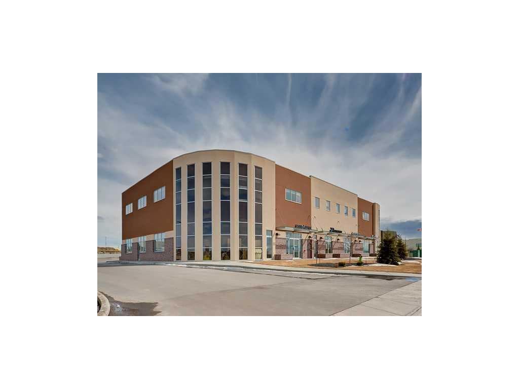 220, 52 Gateway Drive NE