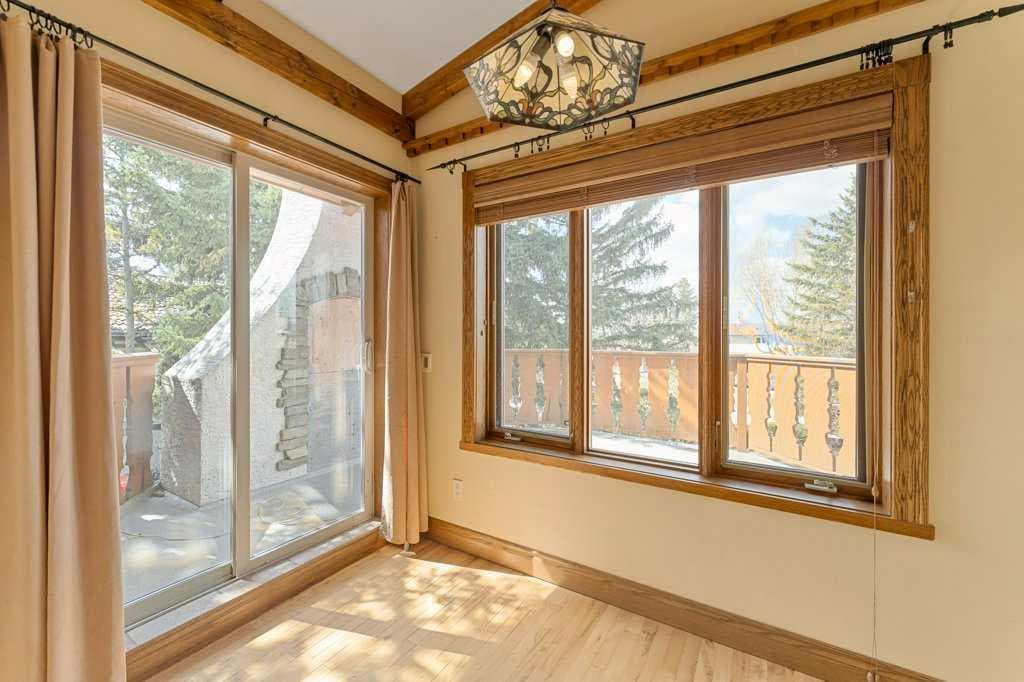 764 East Chestermere Drive 