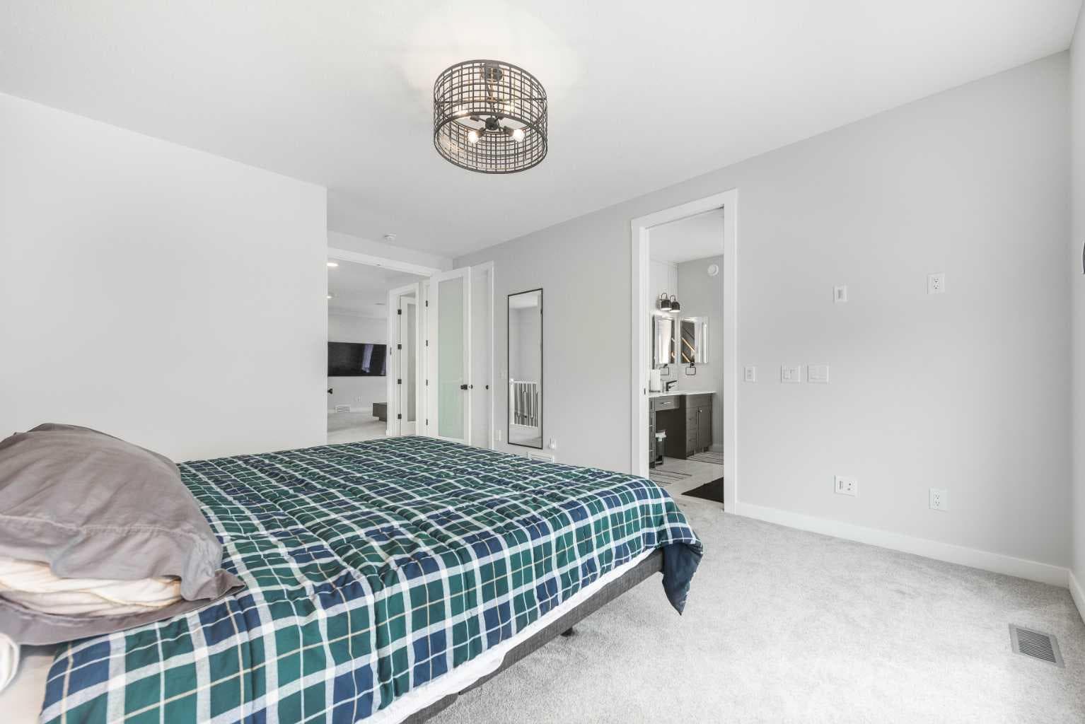 181 Amblehurst Rise NW