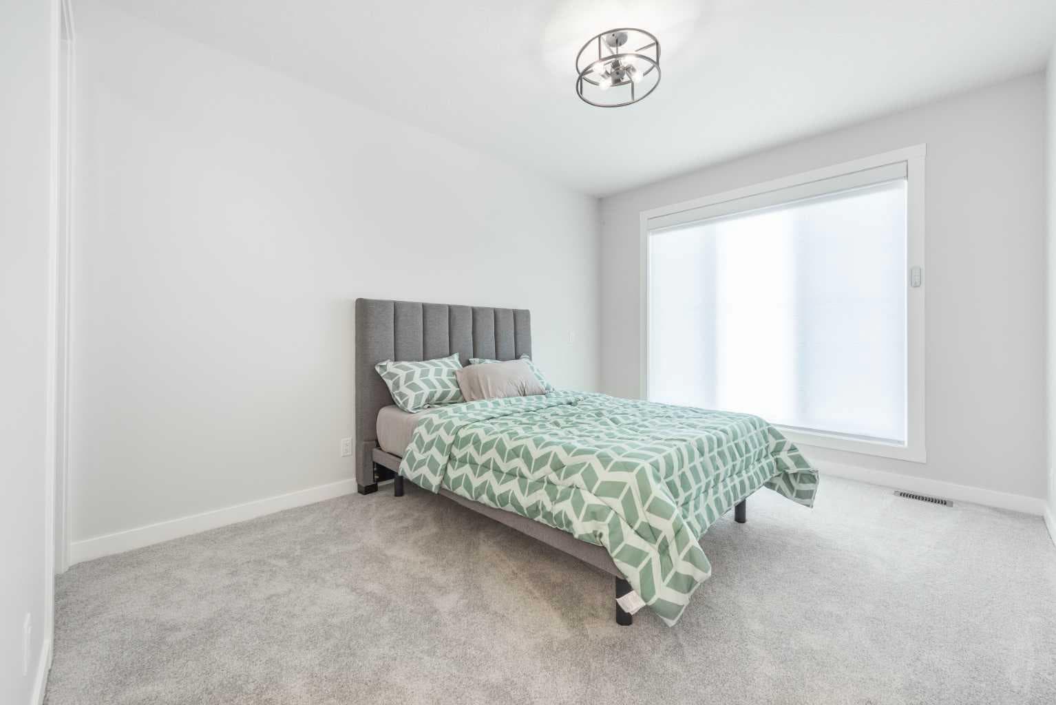 181 Amblehurst Rise NW