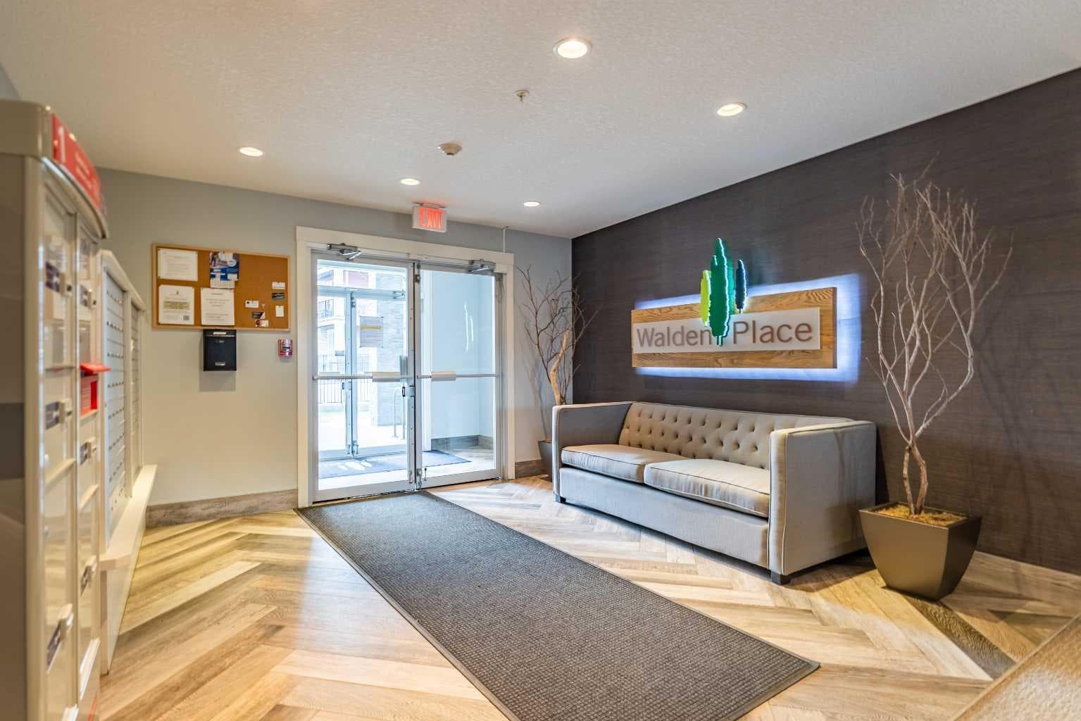 412, 10 Walgrove Walk SE