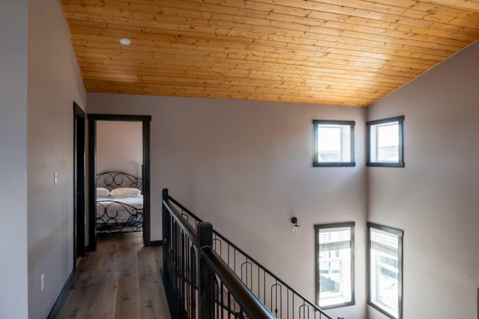 216 Cottageclub Crescent 