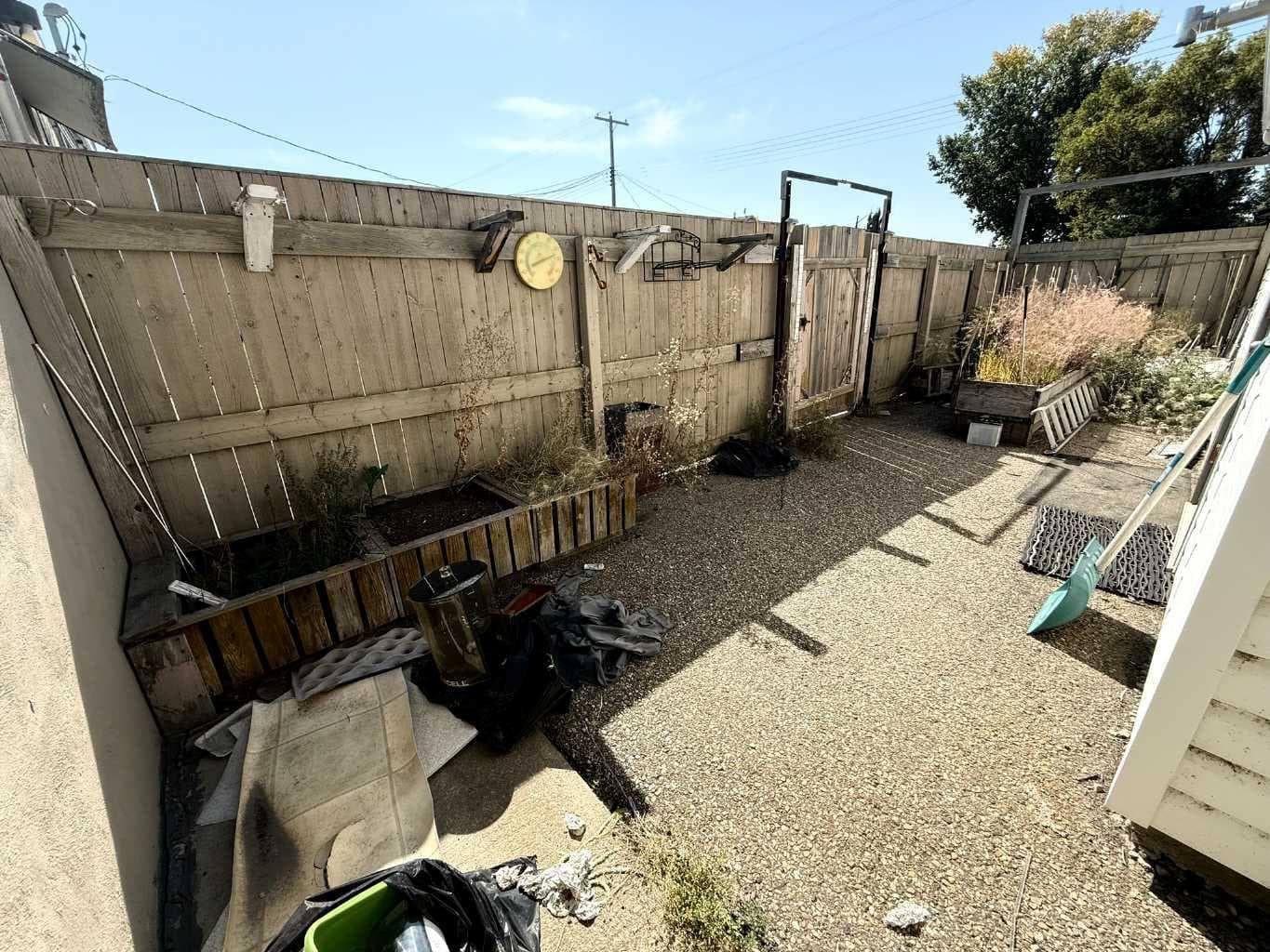 Lot 20 - 1, 223 6 Street 
